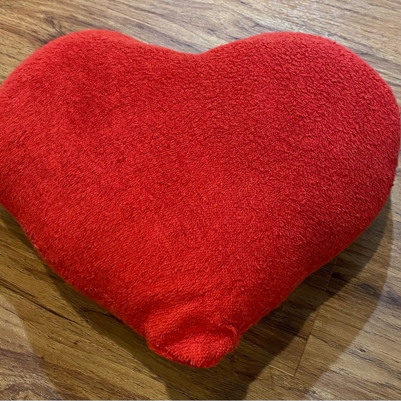 Heart Pillow - Picture 1 of 1